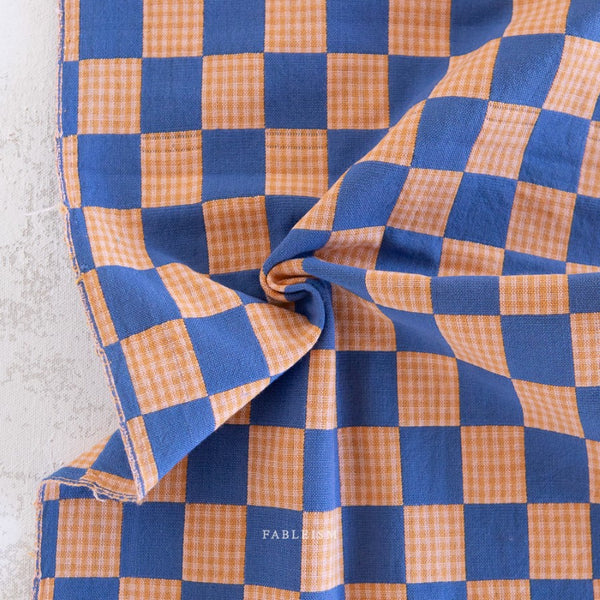 Golden hour check   € 29/m