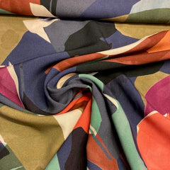 Viscose- abstract  blauw-  € 18/m