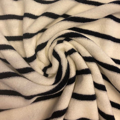 Spons-  wit streep zwart -  € 19/m