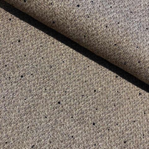 Tweed -  bruin met glitter steentjes -  €52/m